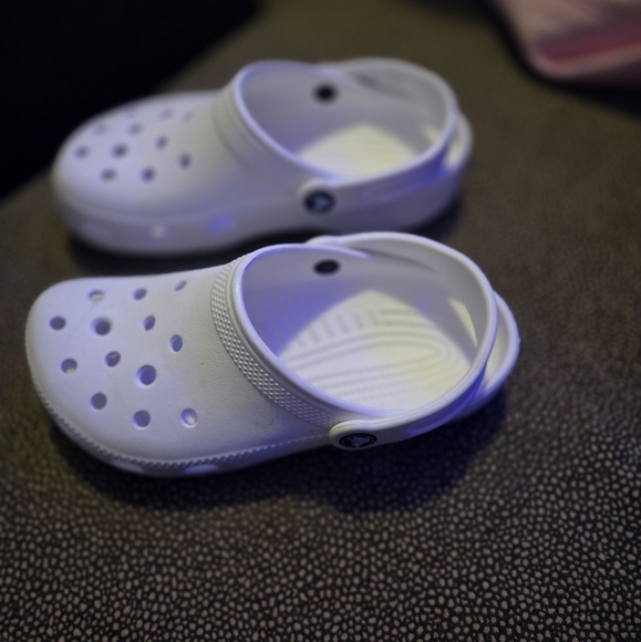 Crocs - Picture 3 of 5